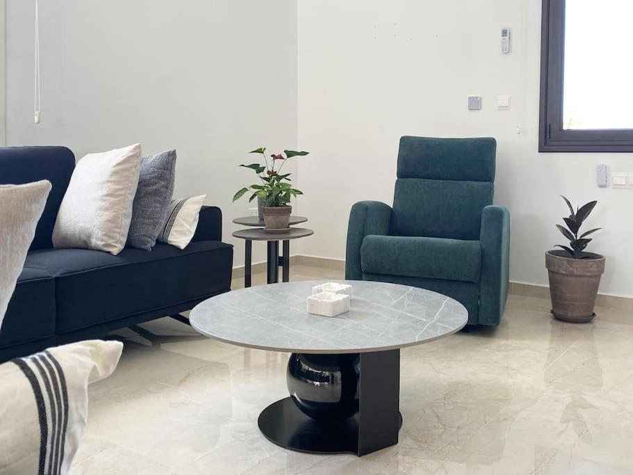 Brand New 4 Bedroom Villa In Palodeia Palodia 외부 사진