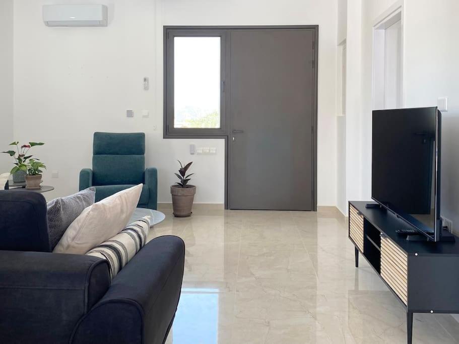 Brand New 4 Bedroom Villa In Palodeia Palodia 외부 사진