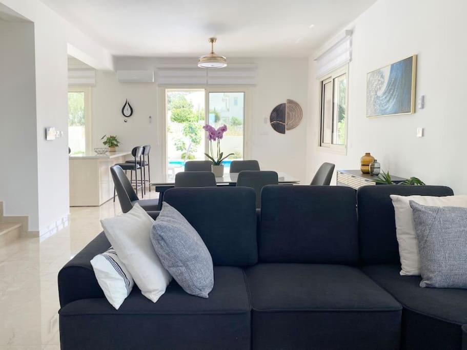 Brand New 4 Bedroom Villa In Palodeia Palodia 외부 사진