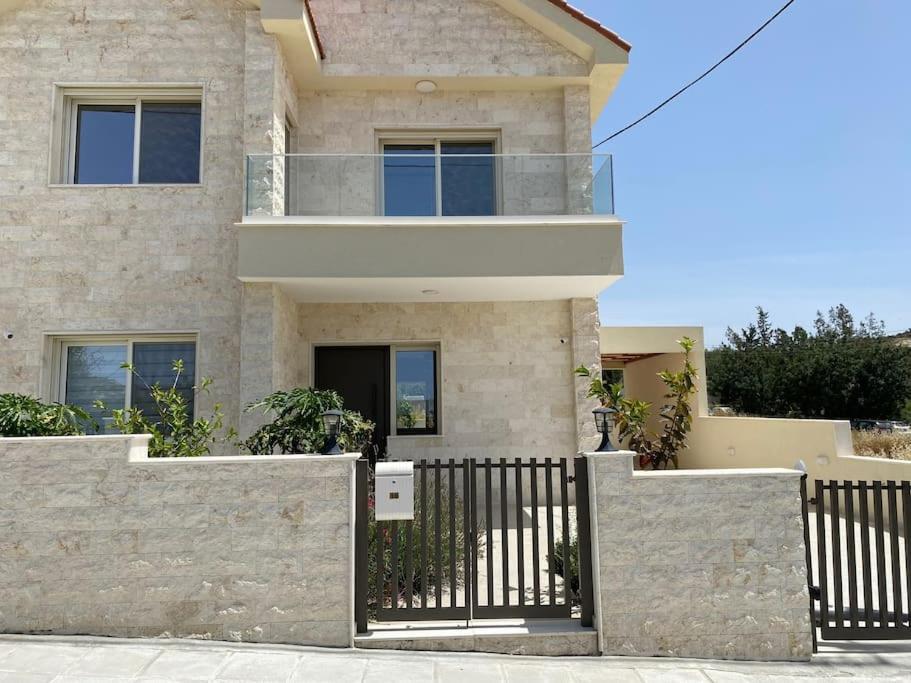 Brand New 4 Bedroom Villa In Palodeia Palodia 외부 사진