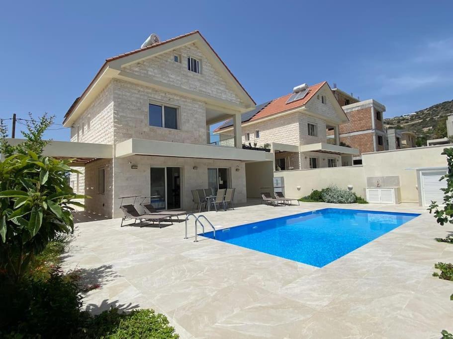 Brand New 4 Bedroom Villa In Palodeia Palodia 외부 사진