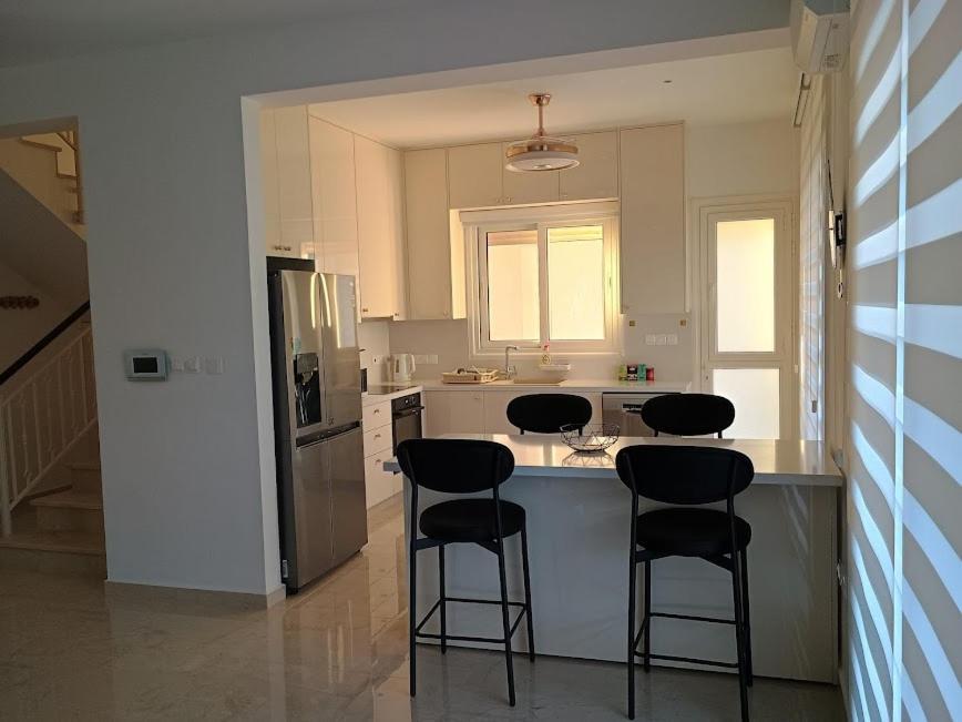 Brand New 4 Bedroom Villa In Palodeia Palodia 외부 사진